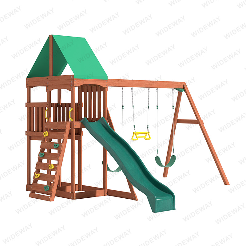 Playset in legno e altalene